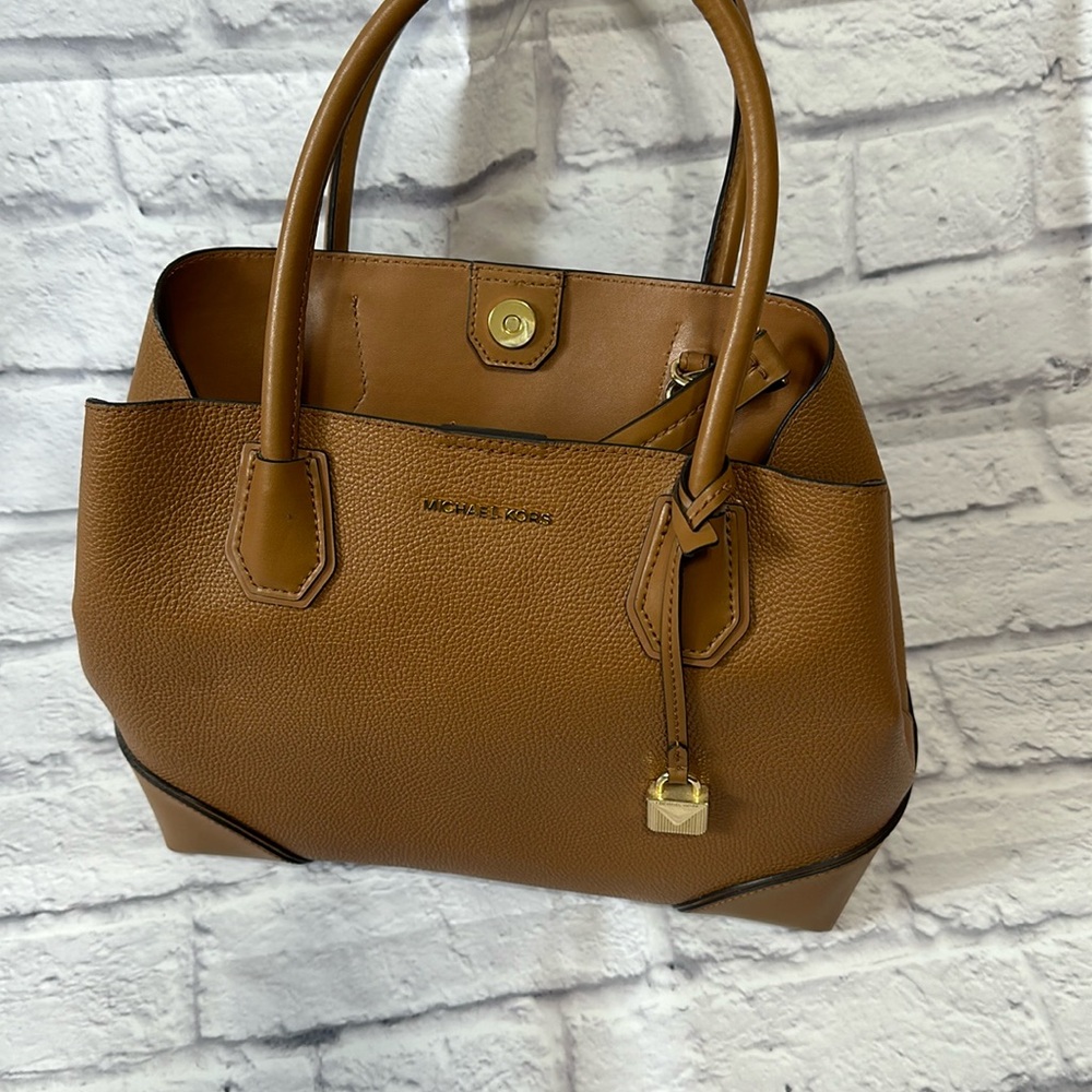 Camel Michael Kors Purse-like new